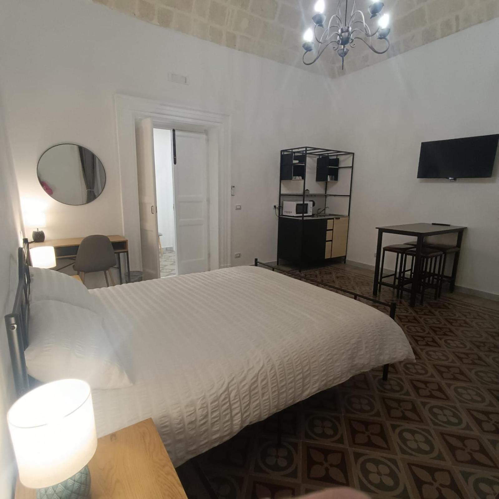 Hotel Dimora Tarantina à Tarente Extérieur photo