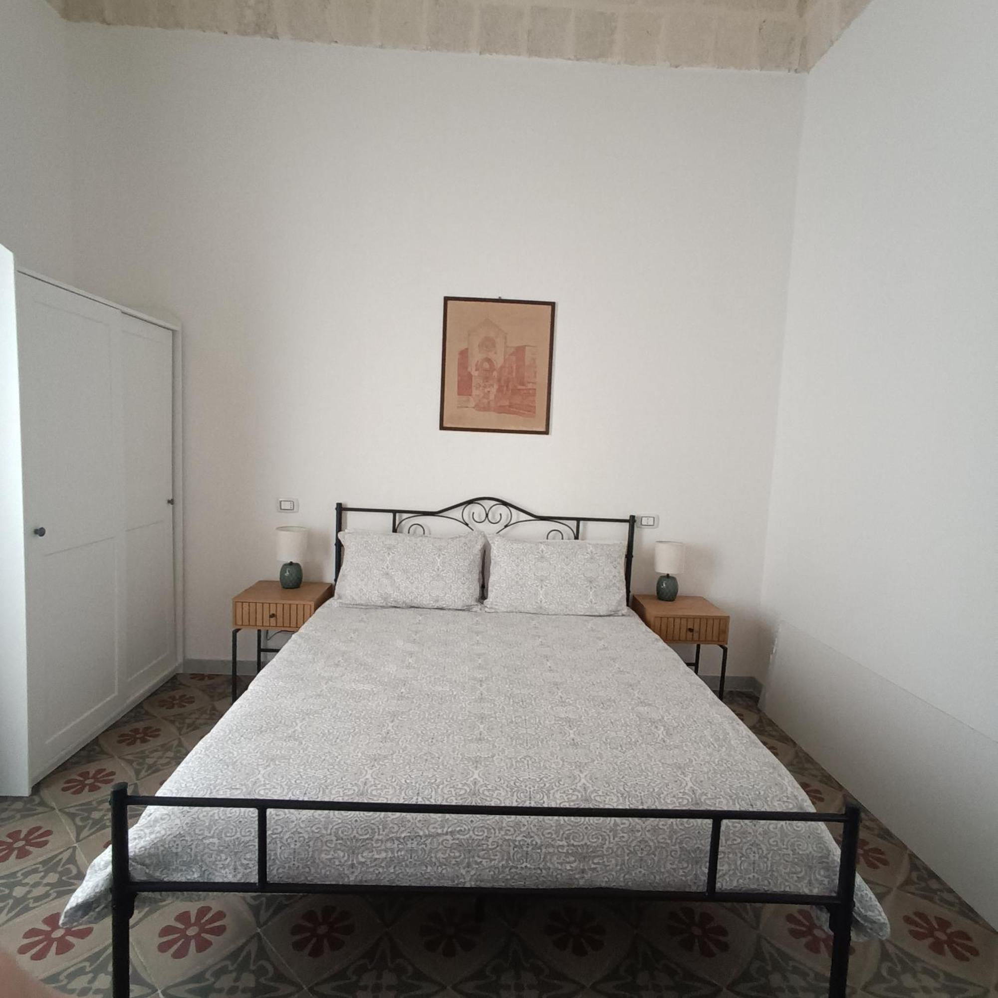 Hotel Dimora Tarantina à Tarente Extérieur photo